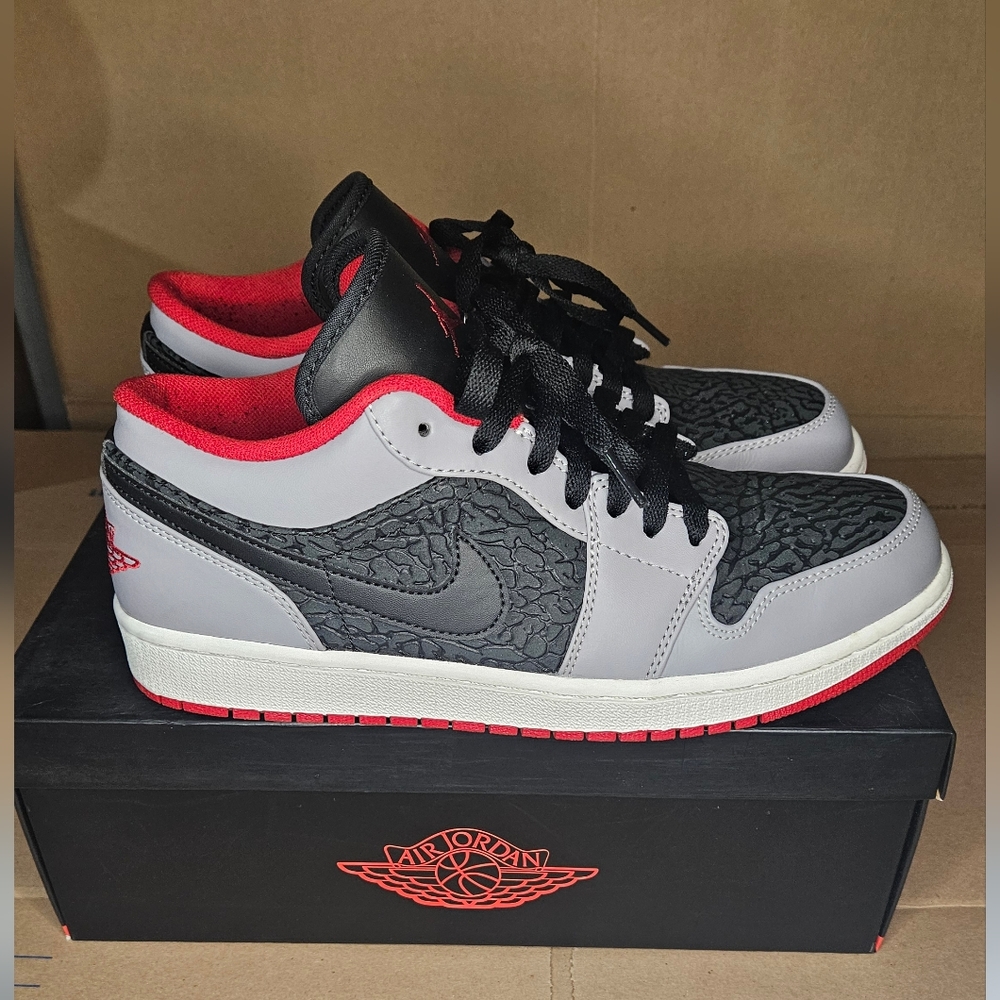 Nike Air Jordan 1 Low Retro